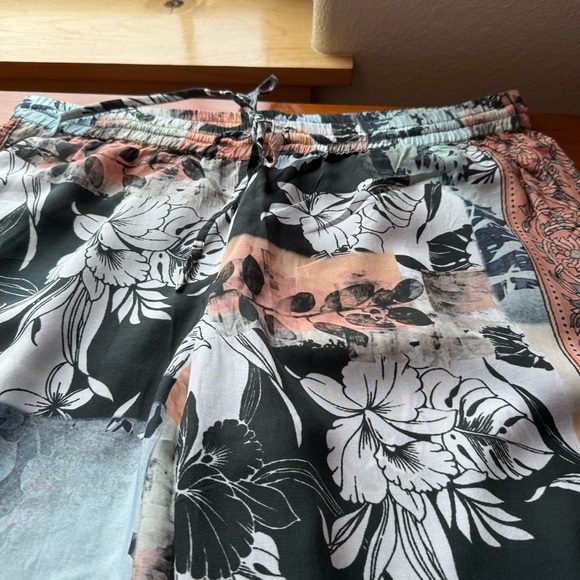 Tolani Collection Wide Leg Lounge Pants Womens M Floral Artsy Boho Elastic Waist - Picture 13 of 16